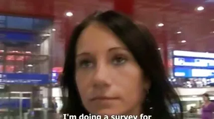 Білява матуся з молодим другом трахаються порно відео онлайн безкоштовно з сусідом в гуртожитку