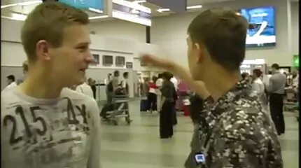 Спортивна красуня перервала тренування для мастурбації секс відео безкоштовно кицьки